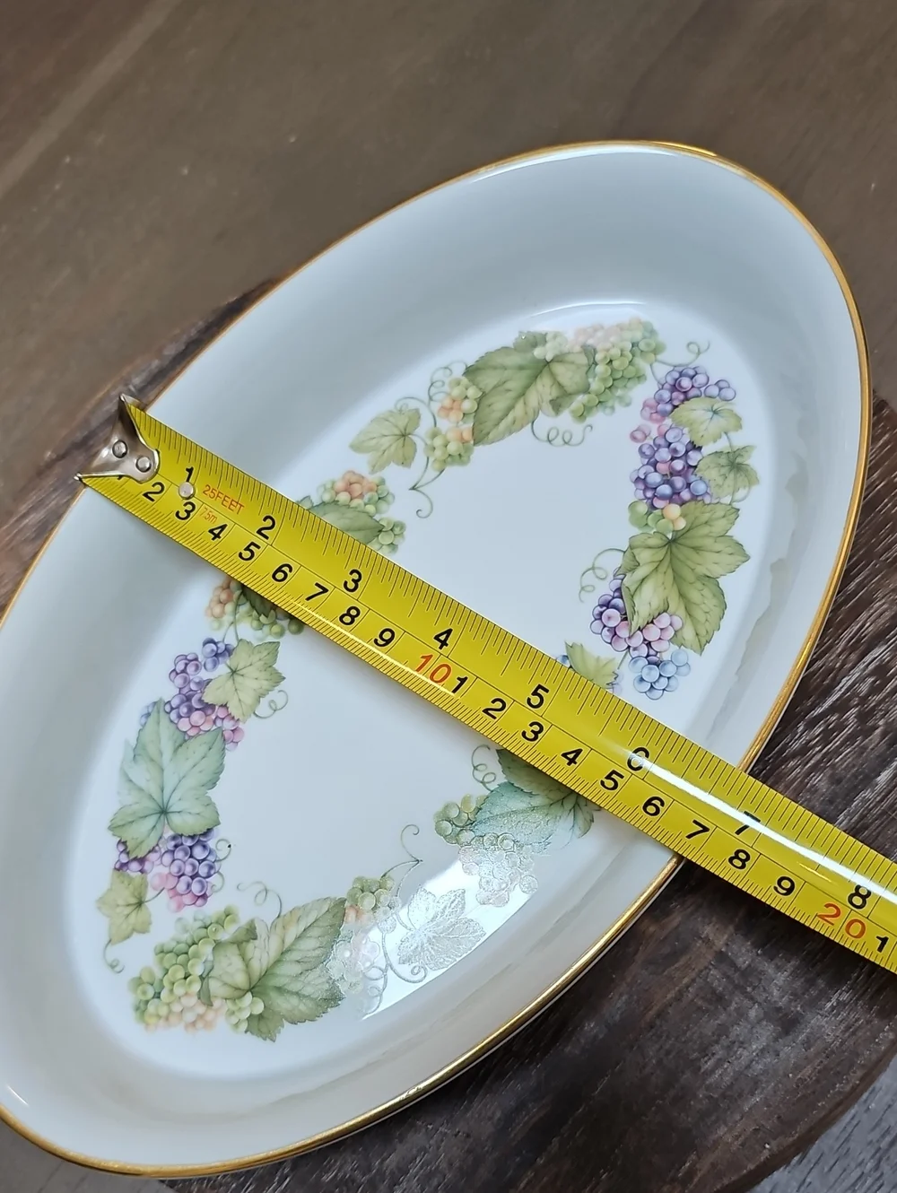 Royal Worcester Porcelain 11 Inch Oval Baker in Vine Harvest Pattern